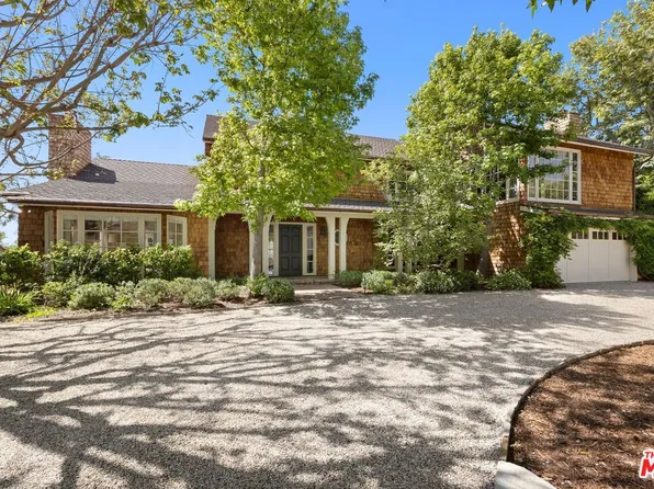 521 Spoleto Dr, Pacific Palisades, CA 90272