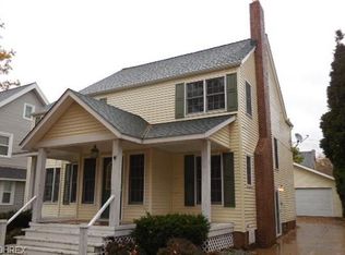 381 Kensington Rd, Rocky River, OH 44116