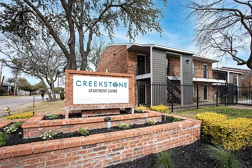 Creekstone Photo 1