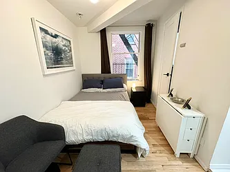 Rented by J PRESTON AND ASSOCIATES INC