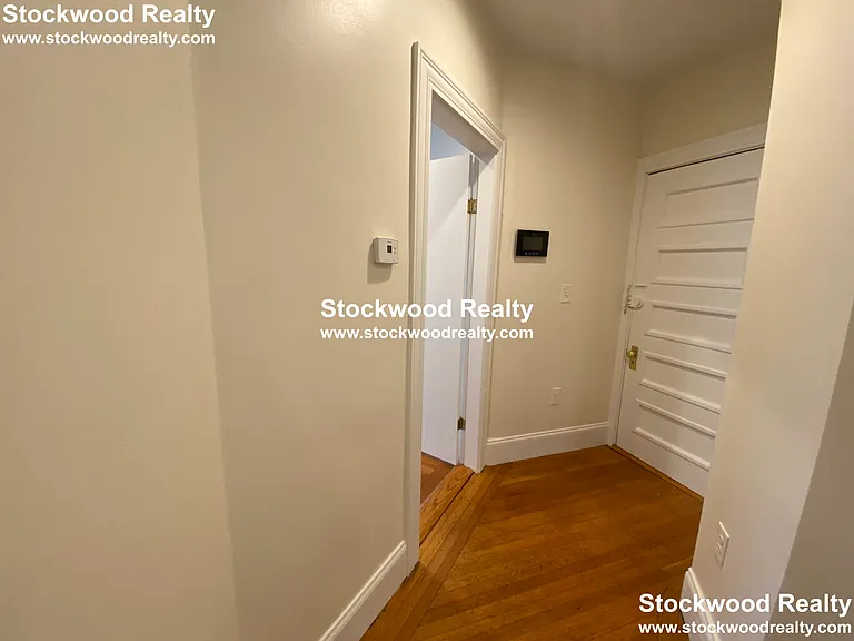 90 Lyndhurst St #4 — Photo 40