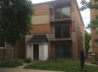 6209 N Fairfield Ave, Chicago, IL 60659