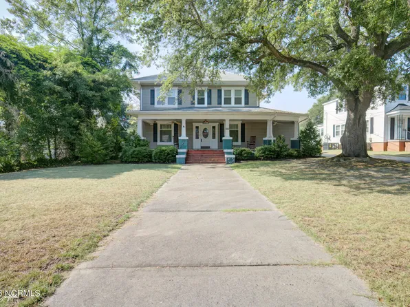 514 Entwistle Street, Hamlet, NC 28345