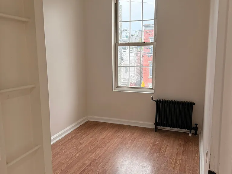86 Woodlawn Ave #2 — Photo 10