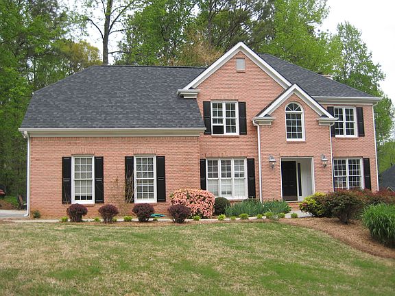 3rd image of 2149 Summerchase Dr