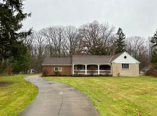 4220 Brainard Rd, Orange, OH 44022