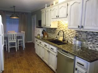 10551 Rose Ln, Olive Branch, MS 38654