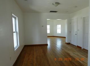 71 Harrison St APT 3, Worcester, MA 01604