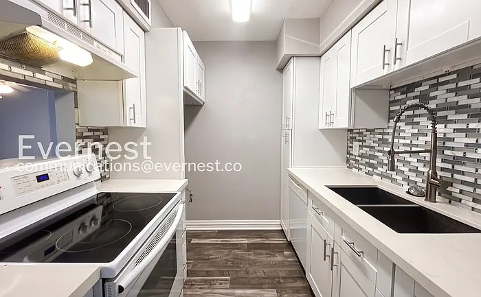 8421 Hearth Dr #35 — Photo 3