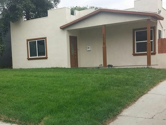 3rd image of 3010 Glenrose Ave