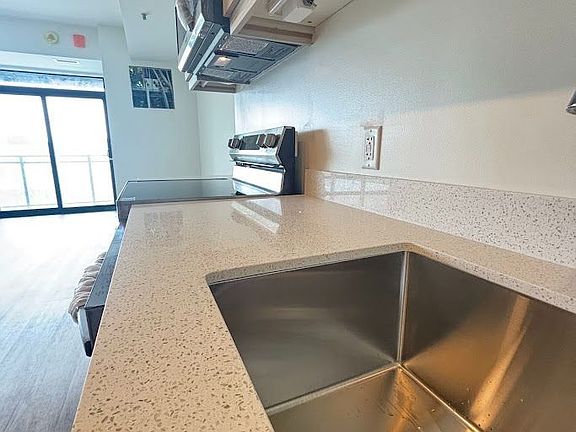 5th image of 350 Prince Charles Dr #238