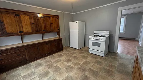 53 Grant St Photo 1