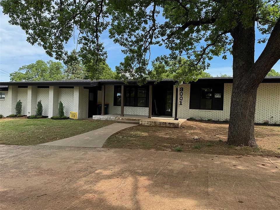 1st image of 3001 Norcrest Dr