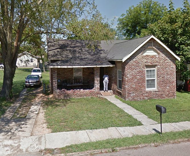1st image of 707 N Hays Ave