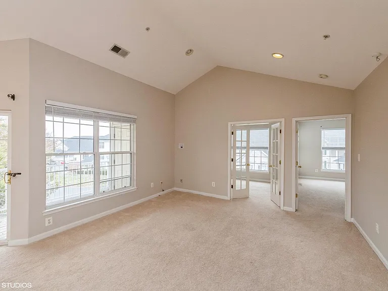 25340 Lake Mist Sq #301 — Photo 27