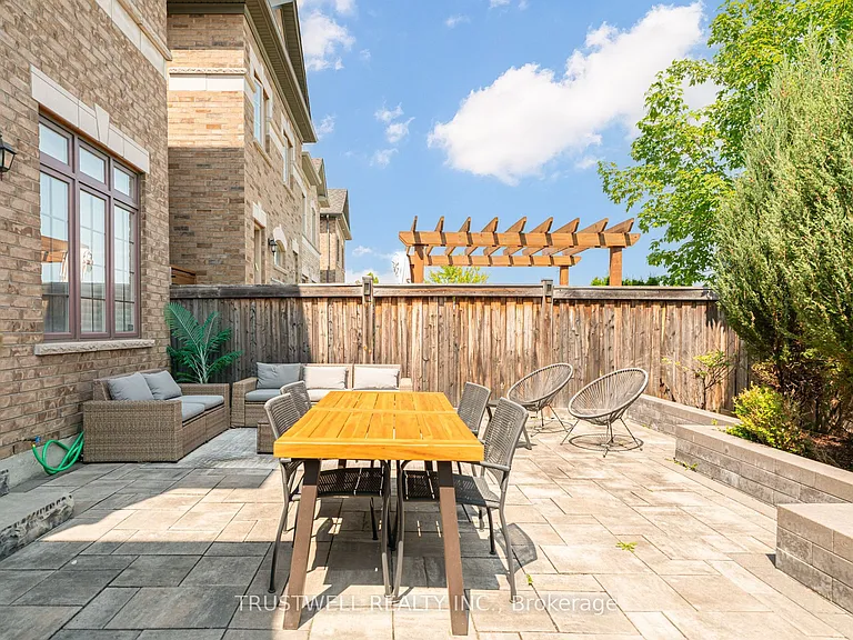 128 Hatton Garden Rd — Photo 34