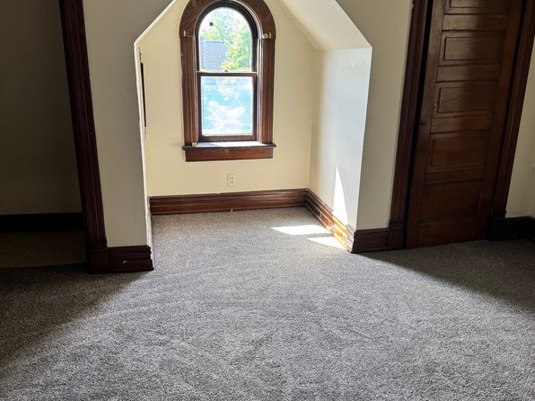 413 Hummel Ave APT 3