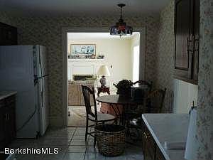 From Kitchen Open to Familyroom