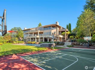 6411 View Street NE, Tacoma, WA 98422