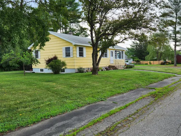 27 Marlboro Ave, Augusta, ME 04330
