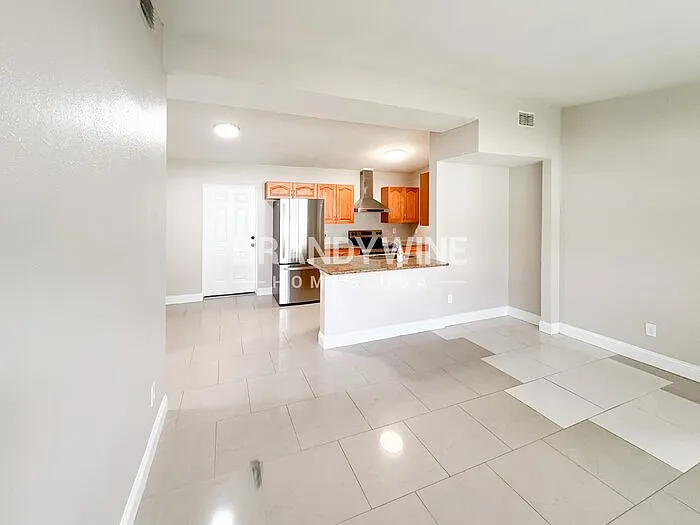 2145 Bourget Dr — Photo 5