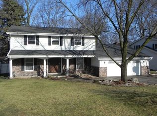 12720 W Hickory Rd, New Berlin, WI 53151