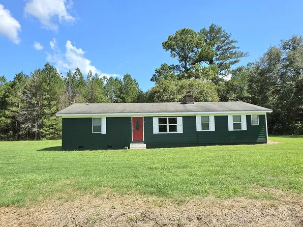 4632 Corner Rd, Pelham, GA 31779