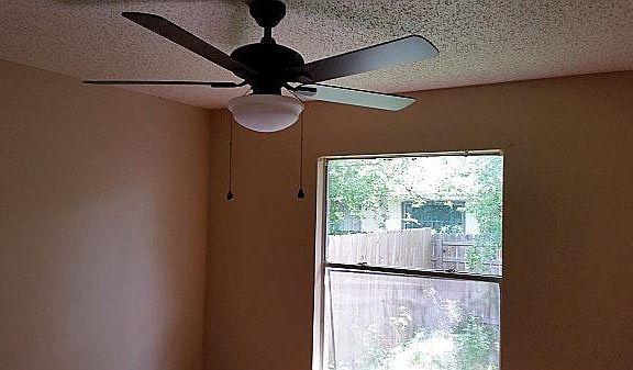 2nd image of 5609 Lochmoor #2