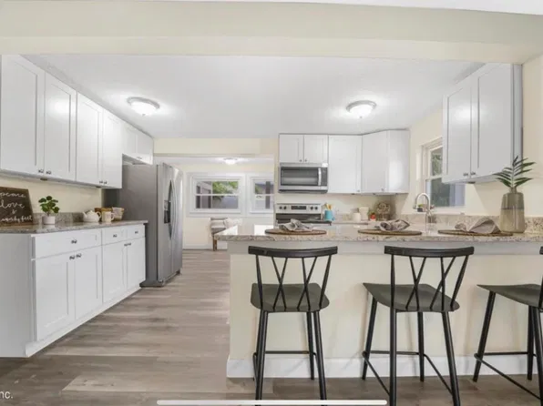 718 5th Ave N, Jacksonville Beach, FL 32250