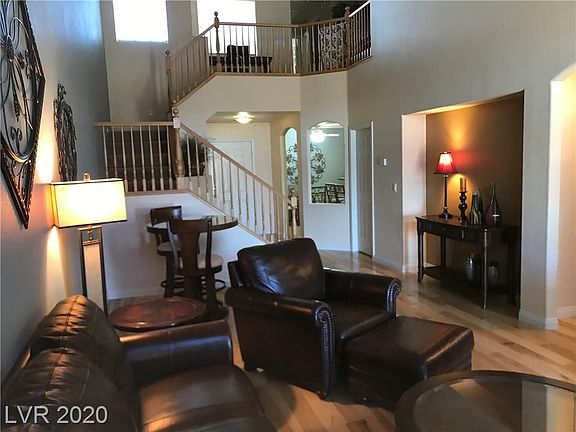 5th image of 10342 Birch Bluff Ln