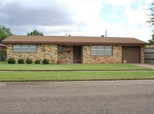 609 SW 5th St, Andrews, TX 79714