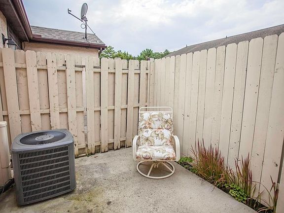4th image of 1348 Londondale Pkwy