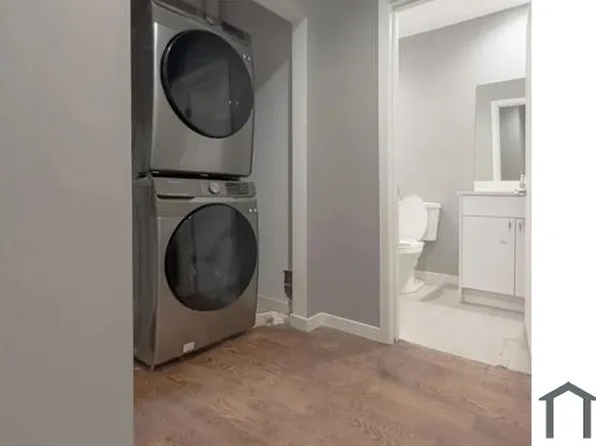 4840 S Drexel Blvd #2, Chicago, IL 60615