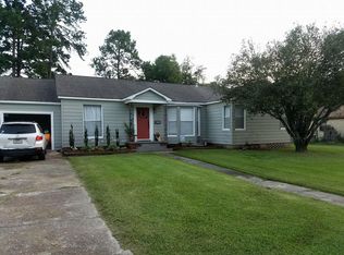 237 W South St, Opelousas, LA 70570