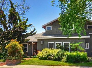 471 Magnolia St, Costa Mesa, CA 92627