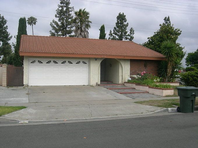 2nd image of 161 S Connie Cir