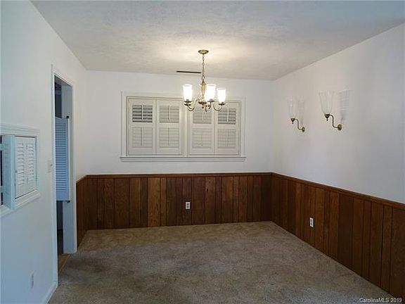 5th image of 410 Golf View Condo Ln