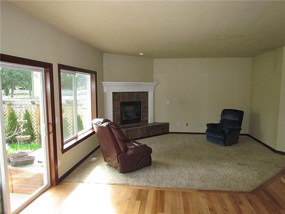 3rd image of 15908 66th Avenue Ct E