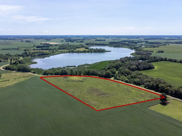 Platt Ave SW, Cokato, MN 55321