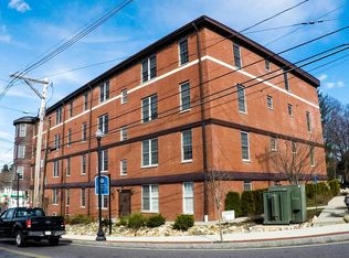 8 Parker St APT 8, Maynard, MA 01754