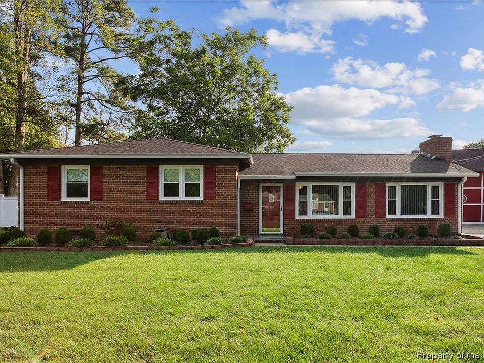 1st image of 394 Mohea Cir