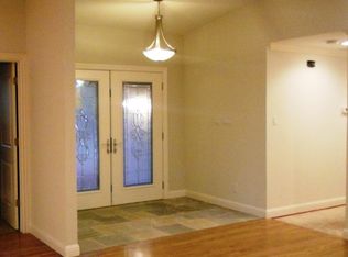 863 Willow Creek Way, Reno, NV 89509