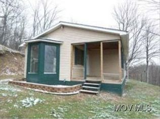 205 Left Fork Buck Run Rd, Mineral Wells, WV 26150