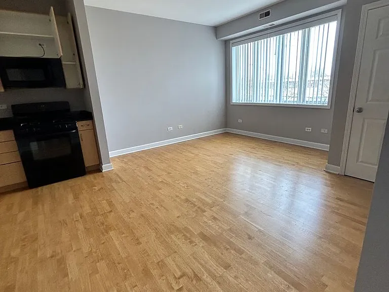 3575 S. Archer/ACE Capital LLC — Photo 12