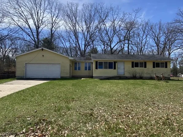 6300 Marshall Dr, Gladwin, MI 48624