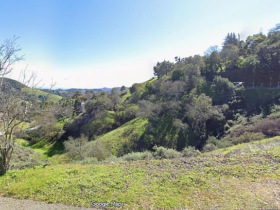 2nd image of 2210 Rolling Hills Dr