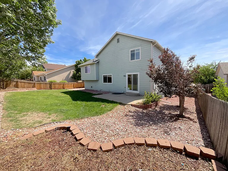 6112 Chivalry Dr — Photo 7