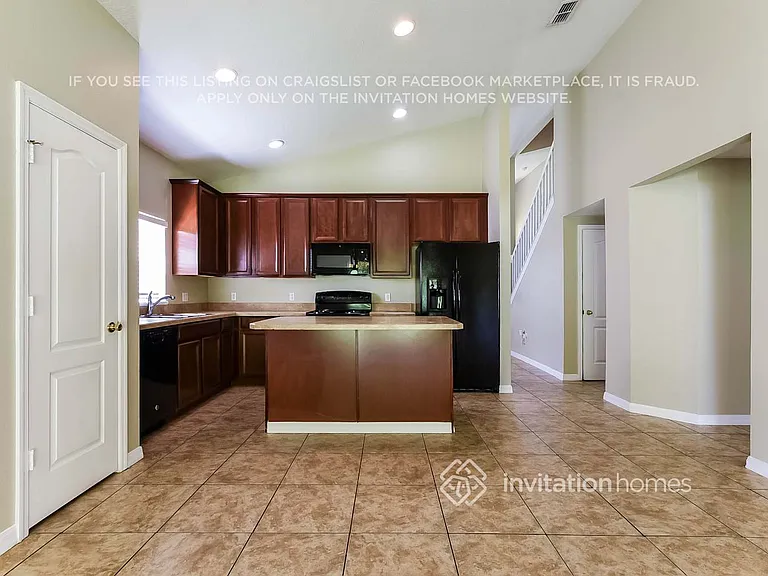 3144 Dasha Palm Dr — Photo 8