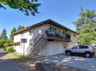 1730 Fremont Ct APT 4, Davis, CA 95618