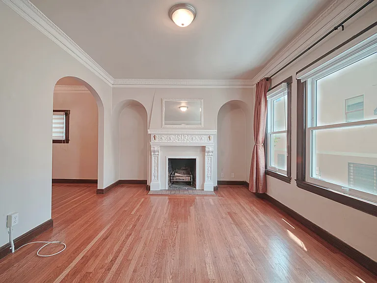 14 Castle St — Photo 3